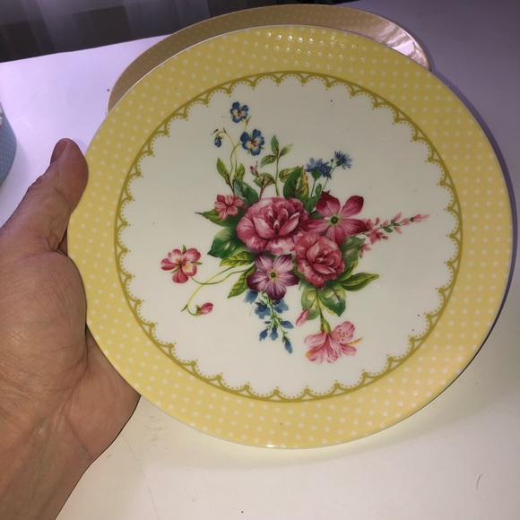 Floral China Side Plates Set  for the Perfect tea party or to serve sweets on. - Picture 8 of 11